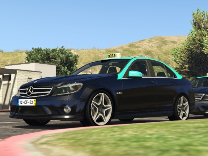 Mercedes Taxi